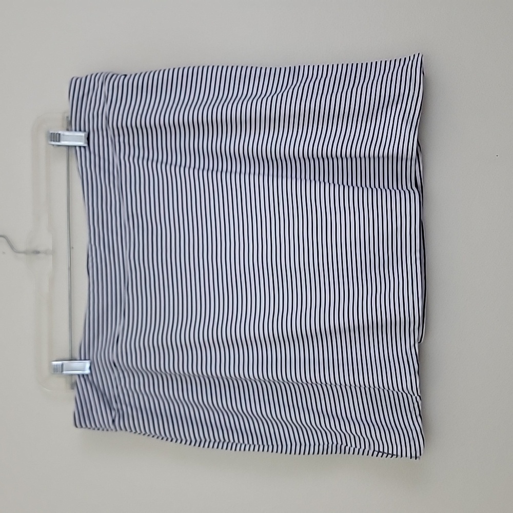 Soybu Black & White Striped Skorts XL